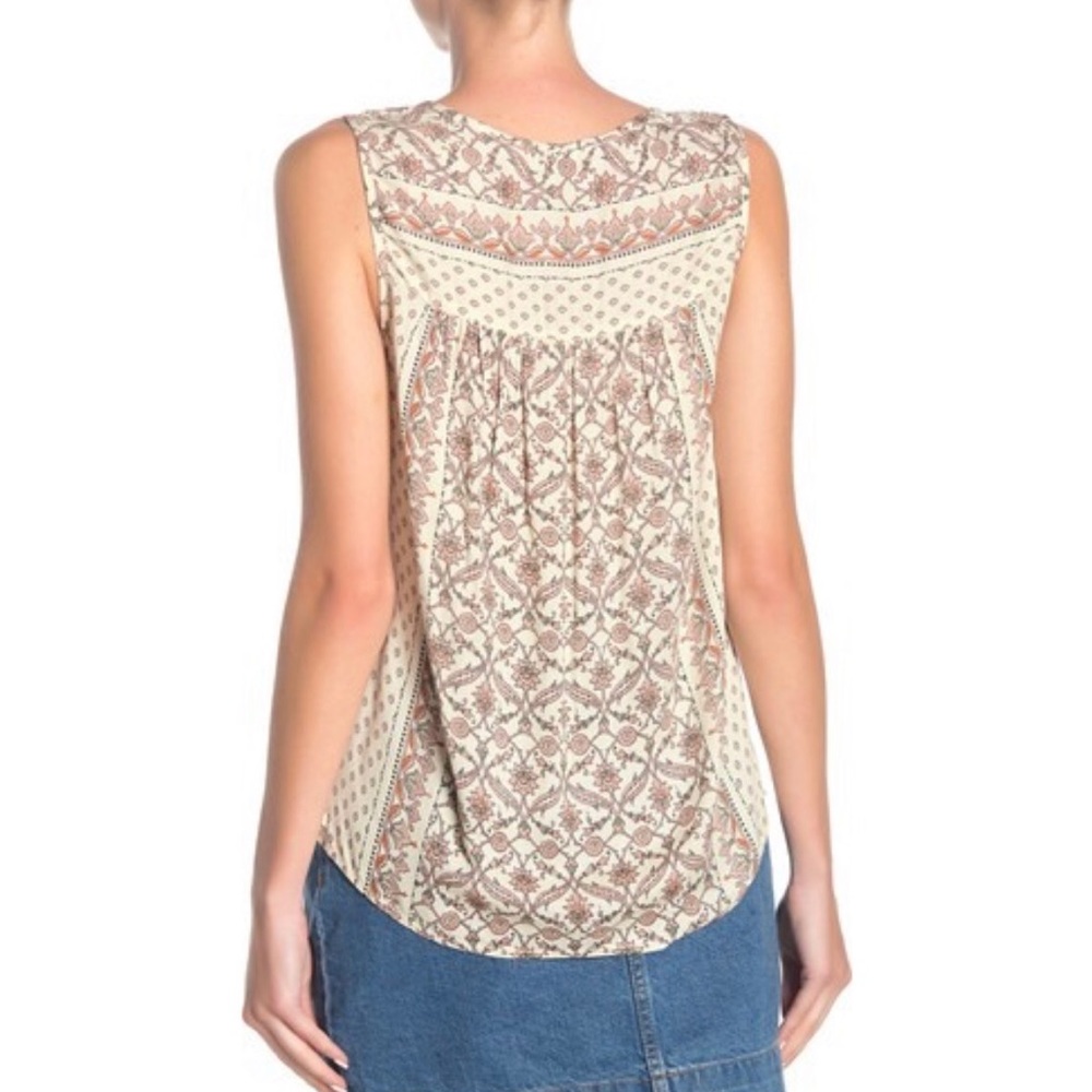 Lucky Brand Lana top - Picture 2 of 3